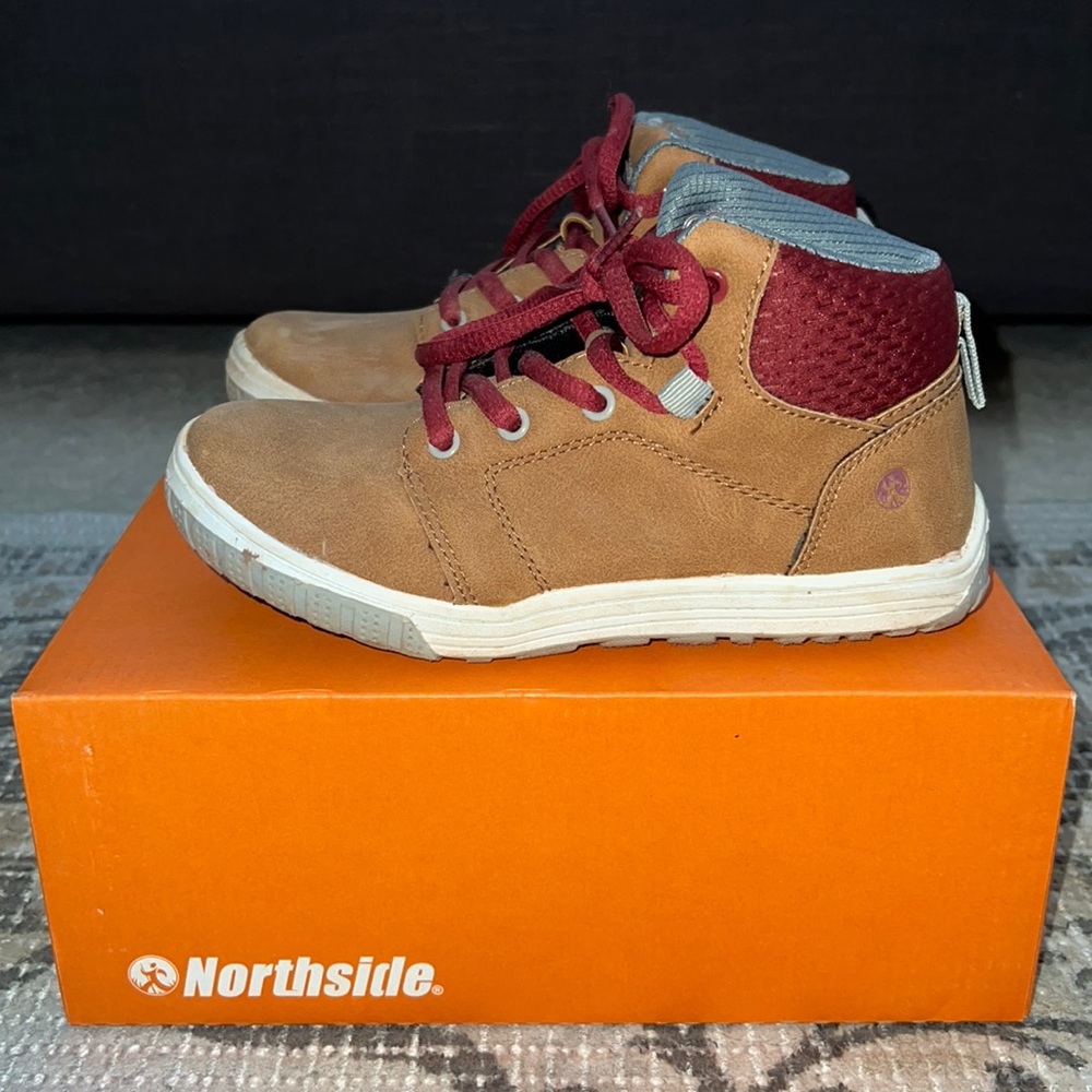 NORTHSIDE BOYS PARKER TRAIL BOOTS SZ 1 toddler